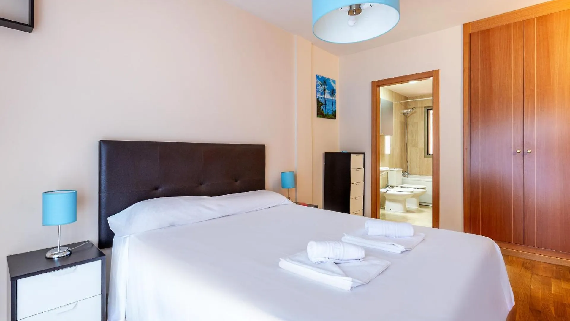 Apartmán Luminoso Piso En La Laguna By Cabana Rentals