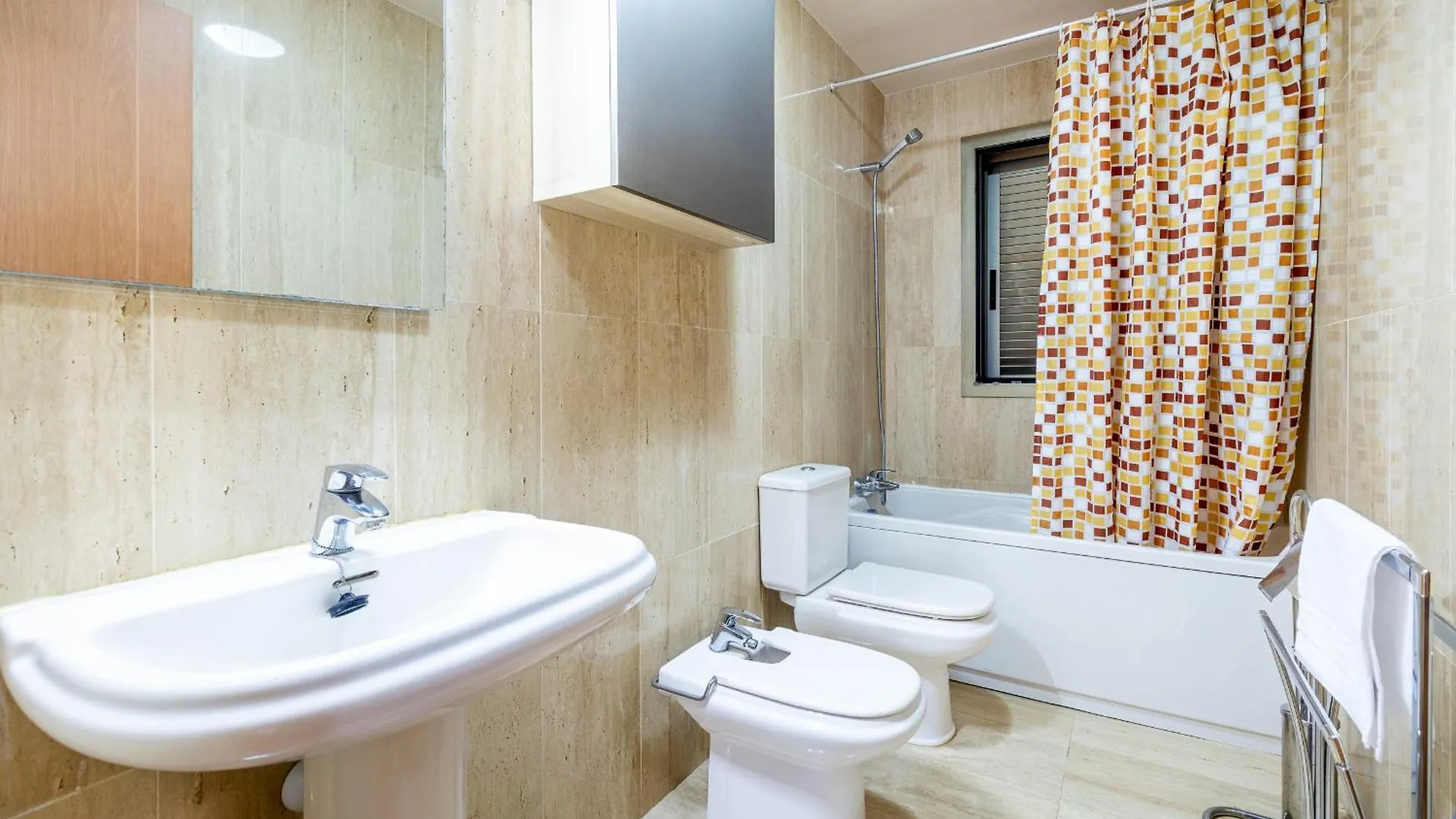 Apartmán Luminoso Piso En La Laguna By Cabana Rentals
